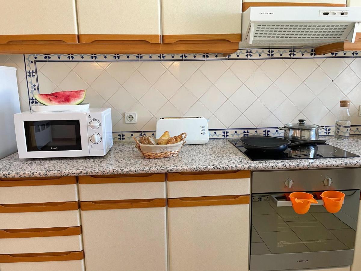 Apartamentos Ninho Das Gaivotas อัลบูเฟรา ภายนอก รูปภาพ