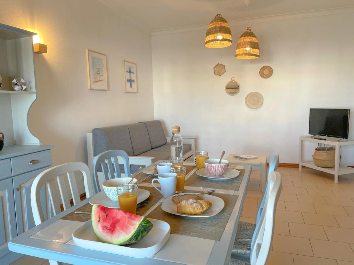 Apartamentos Ninho Das Gaivotas อัลบูเฟรา ภายนอก รูปภาพ