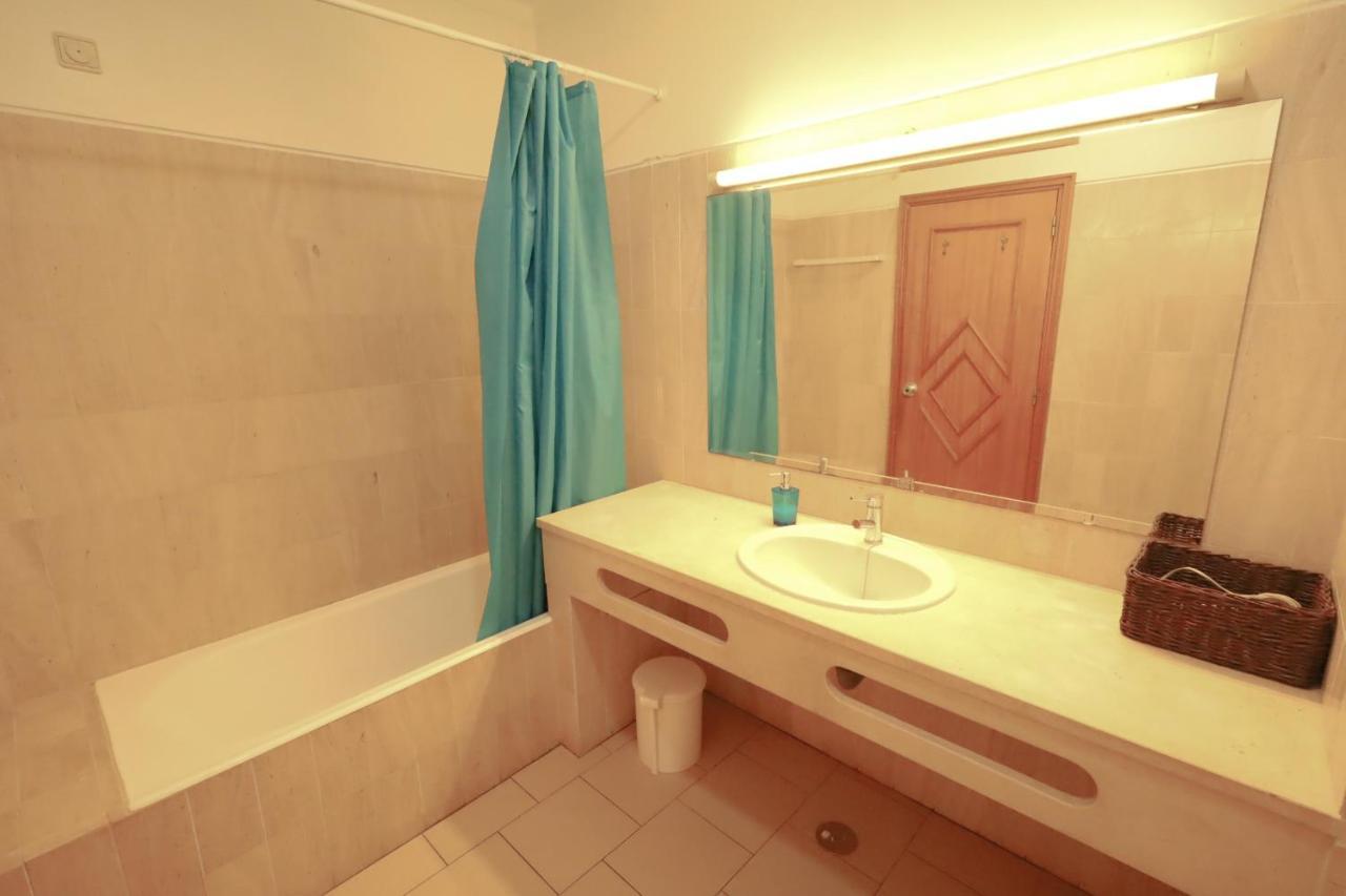Apartamentos Ninho Das Gaivotas อัลบูเฟรา ภายนอก รูปภาพ